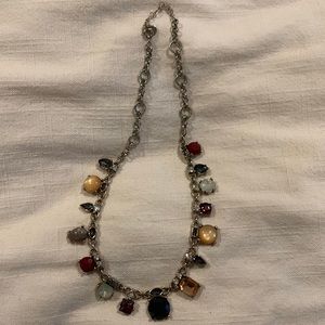 Loft jewel necklace